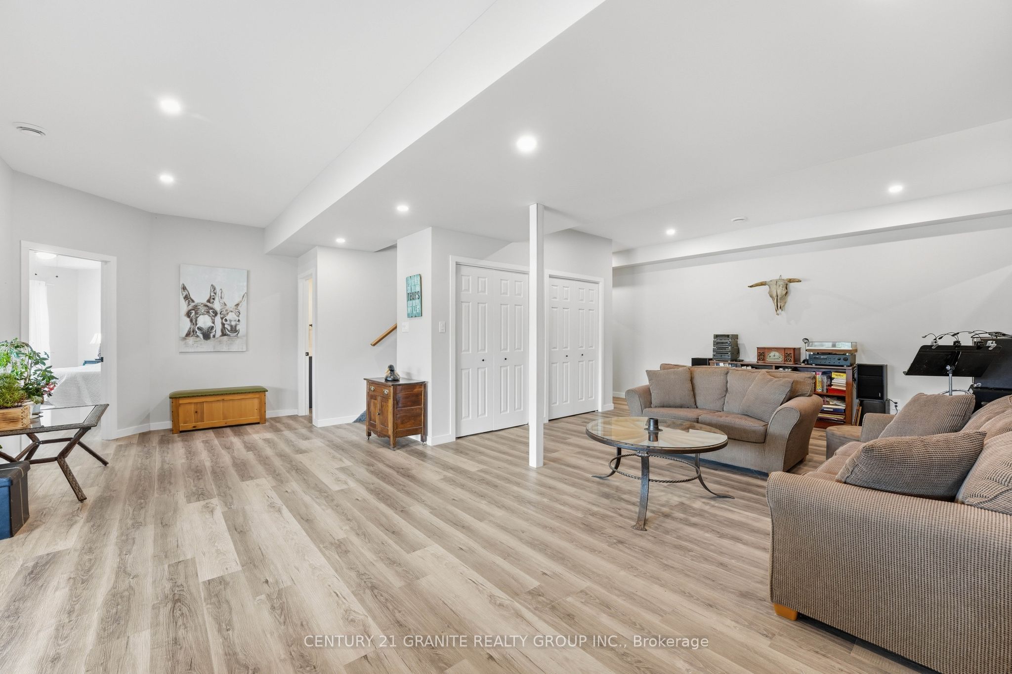 1407 Abrams Road W Property Photo 22