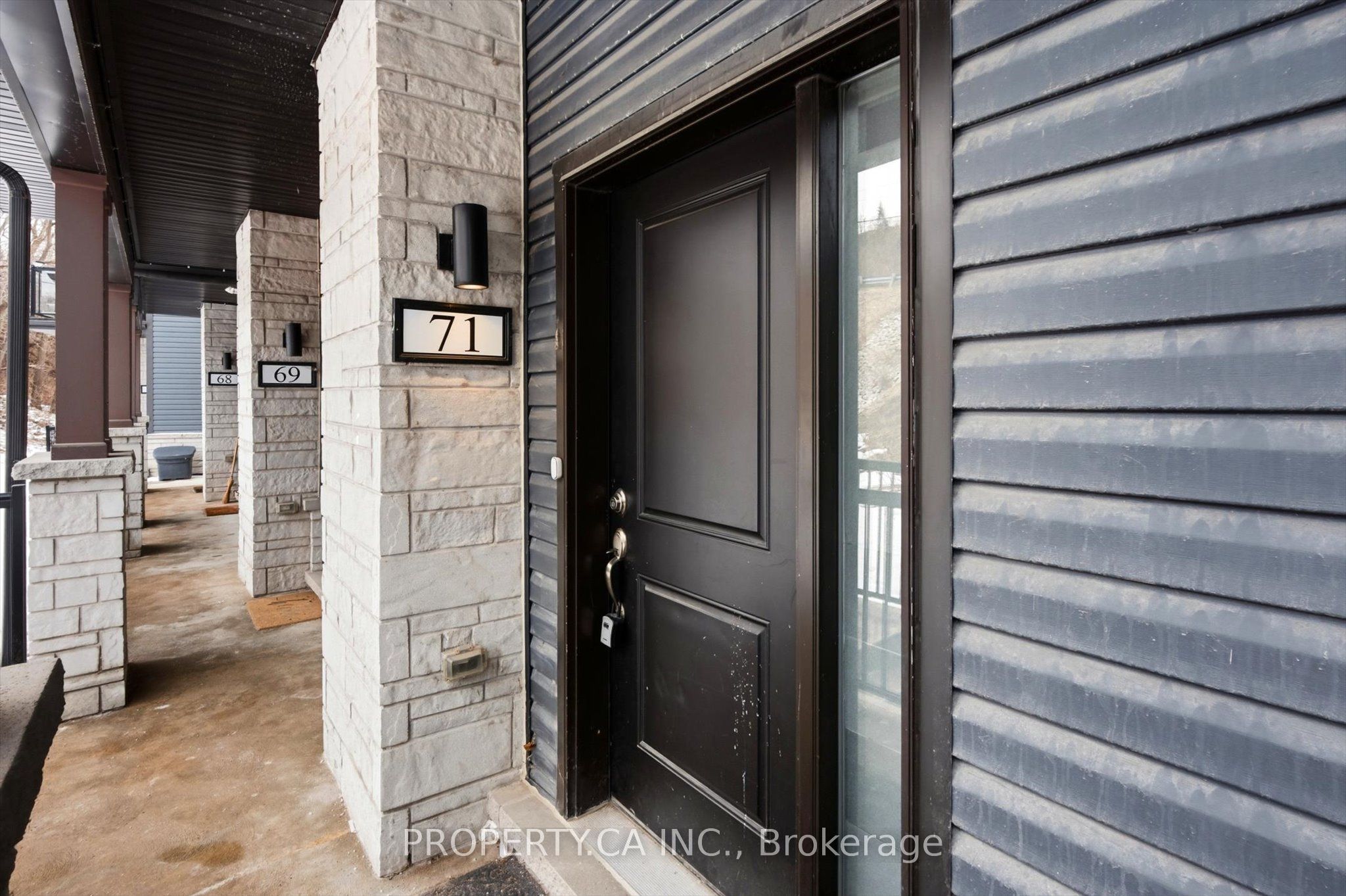 2 Willow Street 71 Property Photo 1