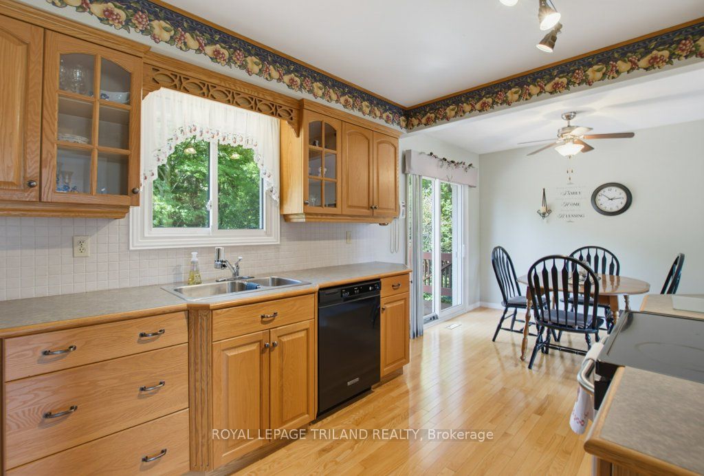 5 Warren Crescent Property Photo 13
