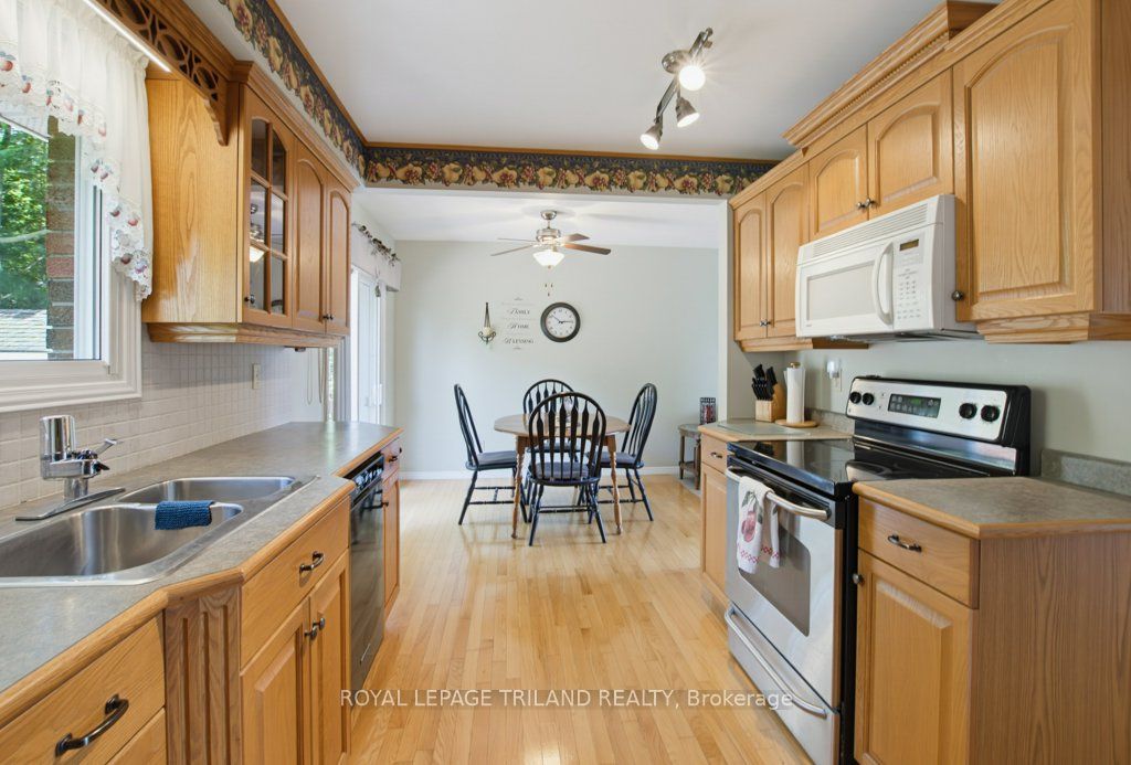 5 Warren Crescent Property Photo 14