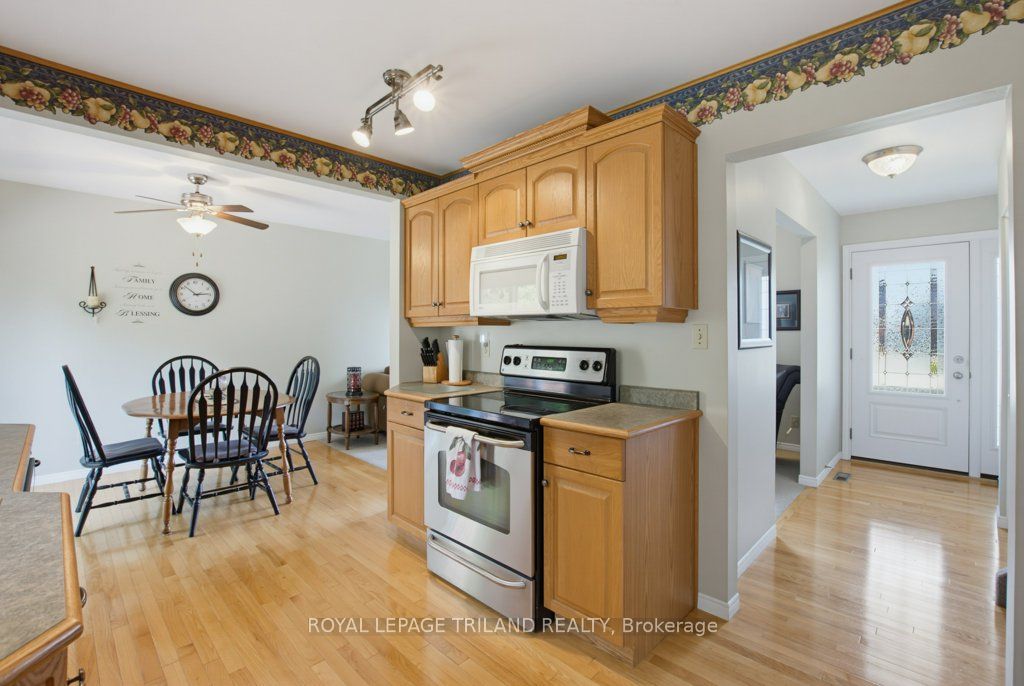 5 Warren Crescent Property Photo 15