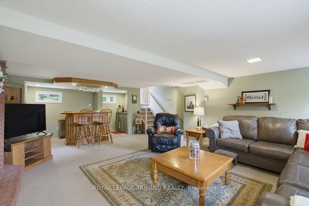 5 Warren Crescent Property Photo 29