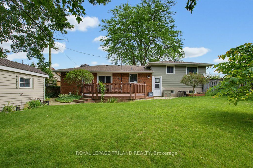 5 Warren Crescent Property Photo 38