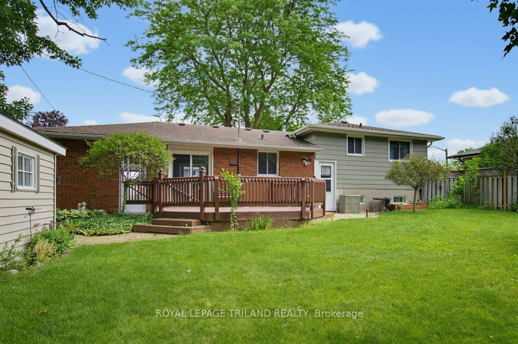 5 Warren Crescent Property Photo 39