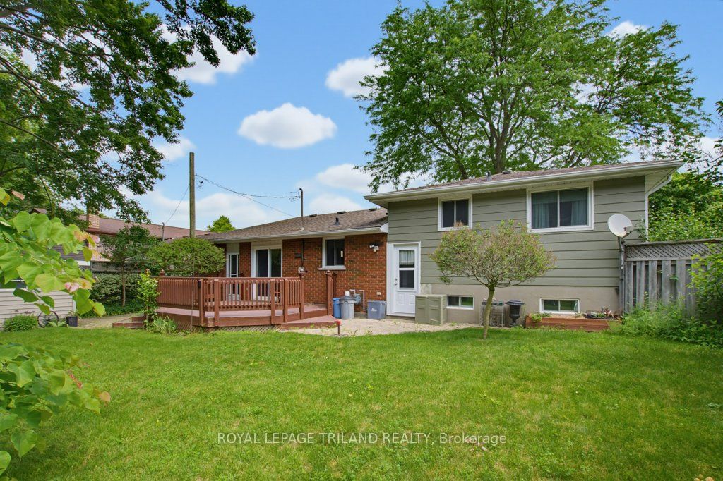 5 Warren Crescent Property Photo 40