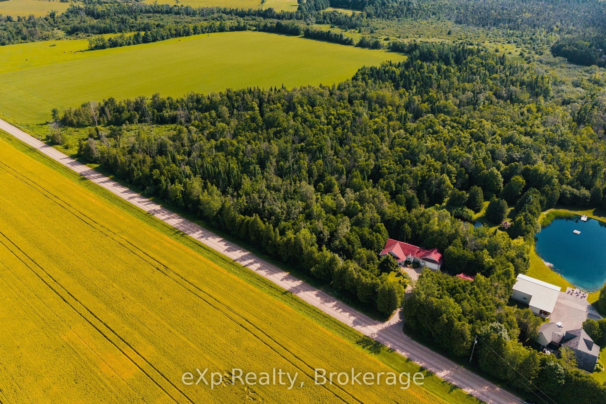 212629 Southgate 21 Side Road Property Photo 41