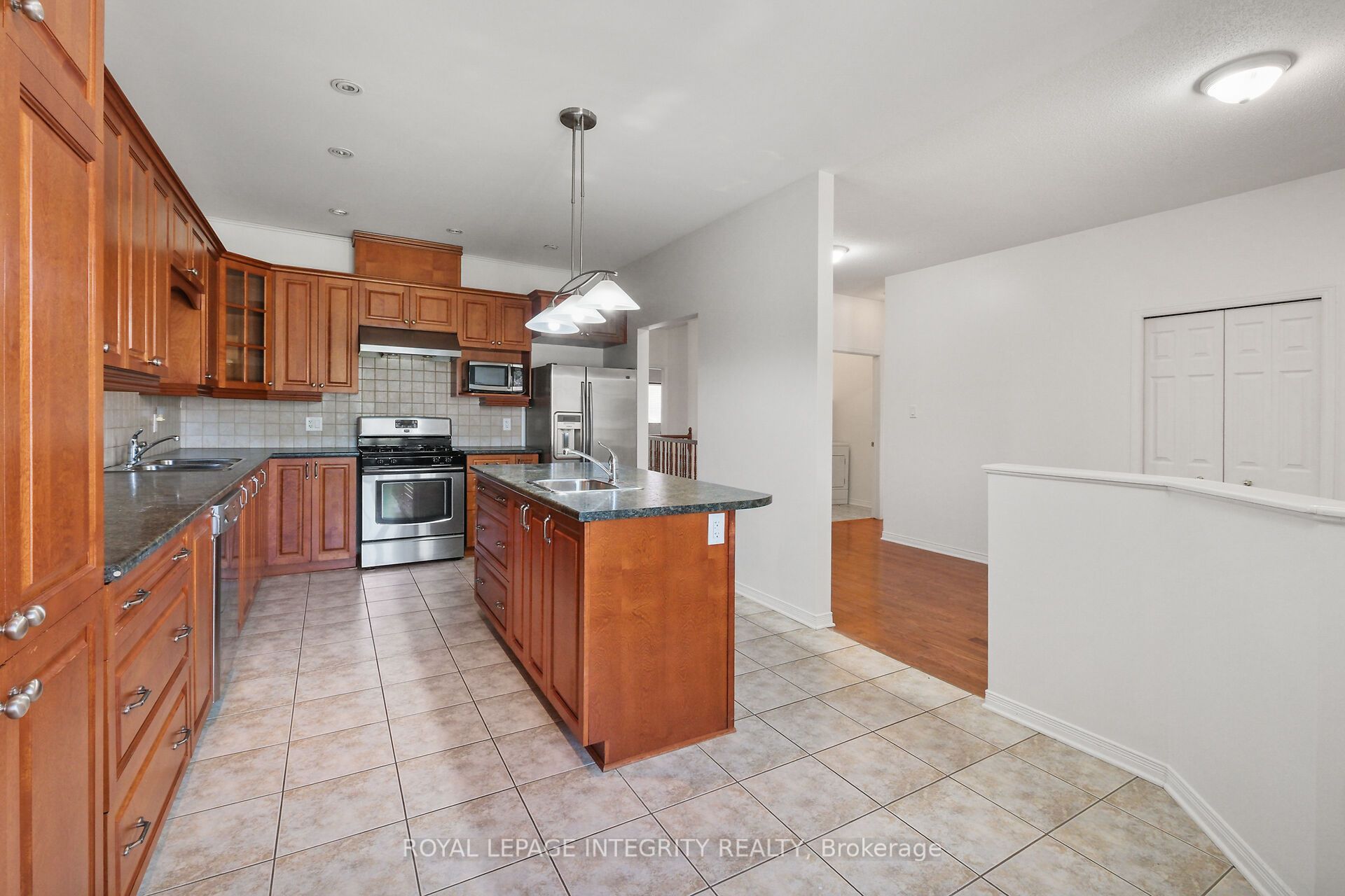 1 Moe Robillard Street Property Photo 11
