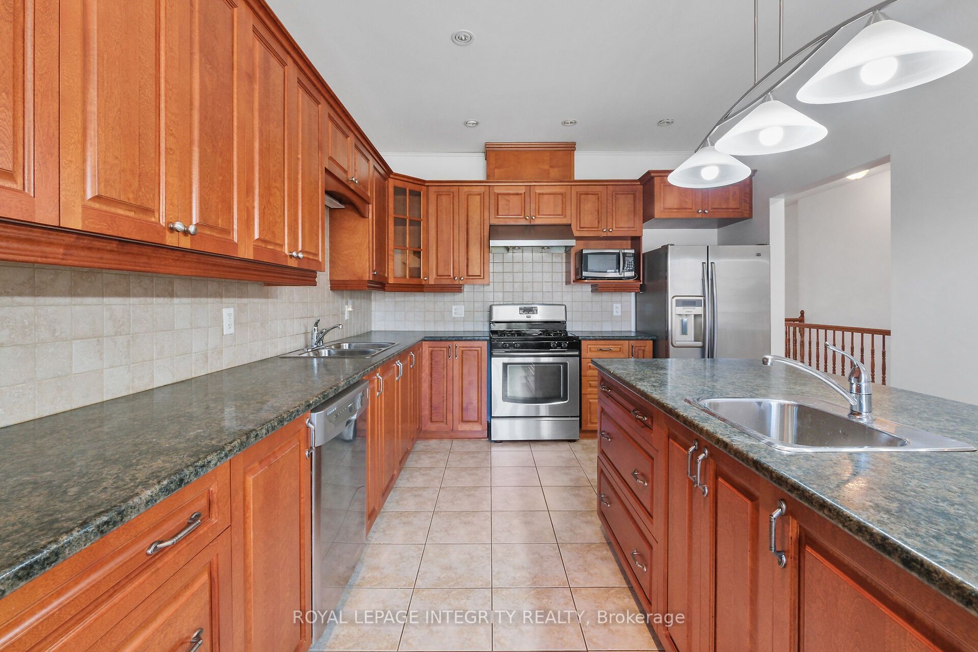 1 Moe Robillard Street Property Photo 13