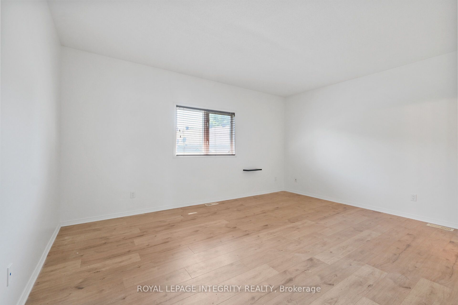 1 Moe Robillard Street Property Photo 28