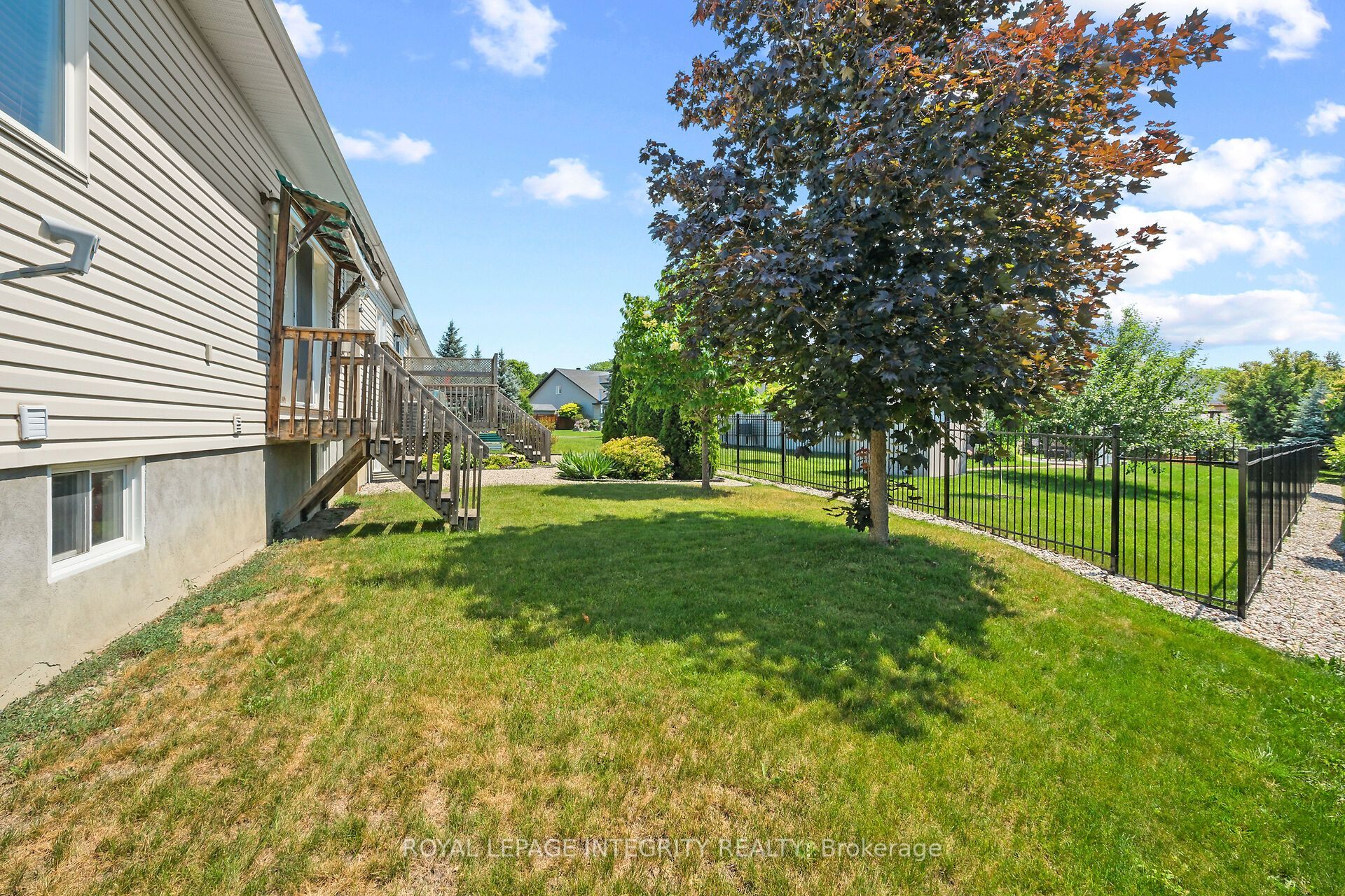 1 Moe Robillard Street Property Photo 37