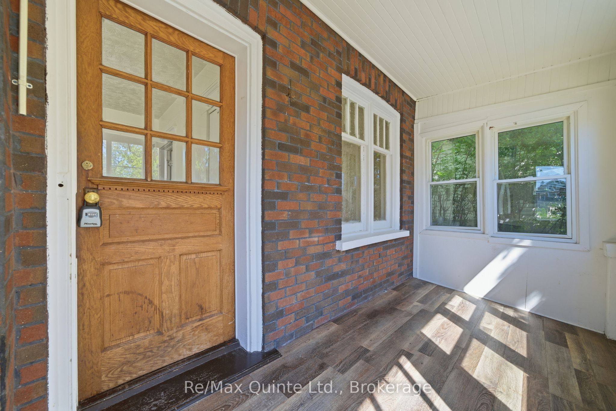 8 Dunbar Street Property Photo 6