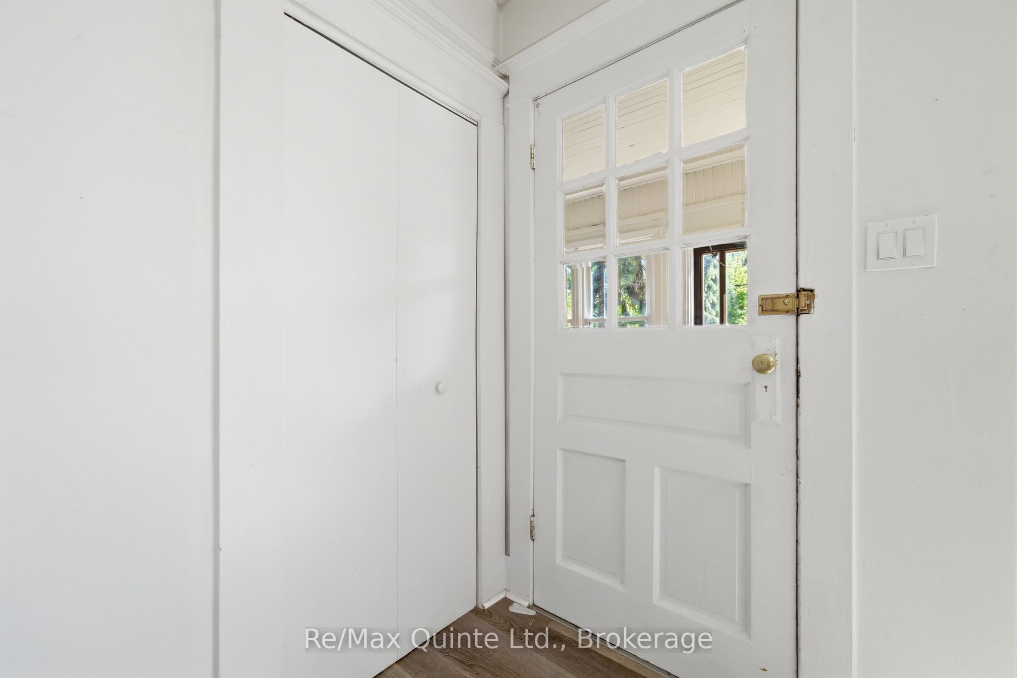 8 Dunbar Street Property Photo 8