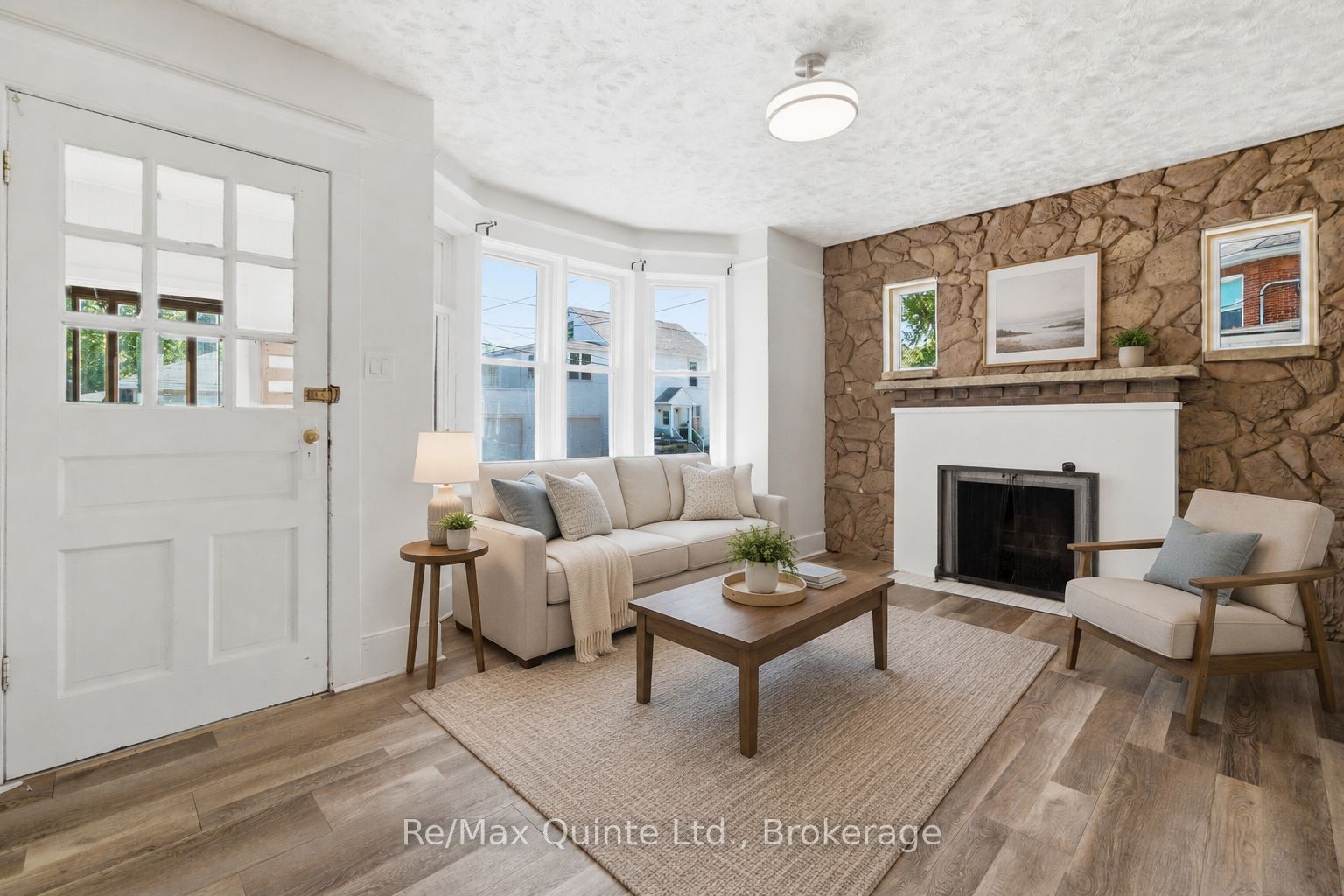8 Dunbar Street Property Photo 9