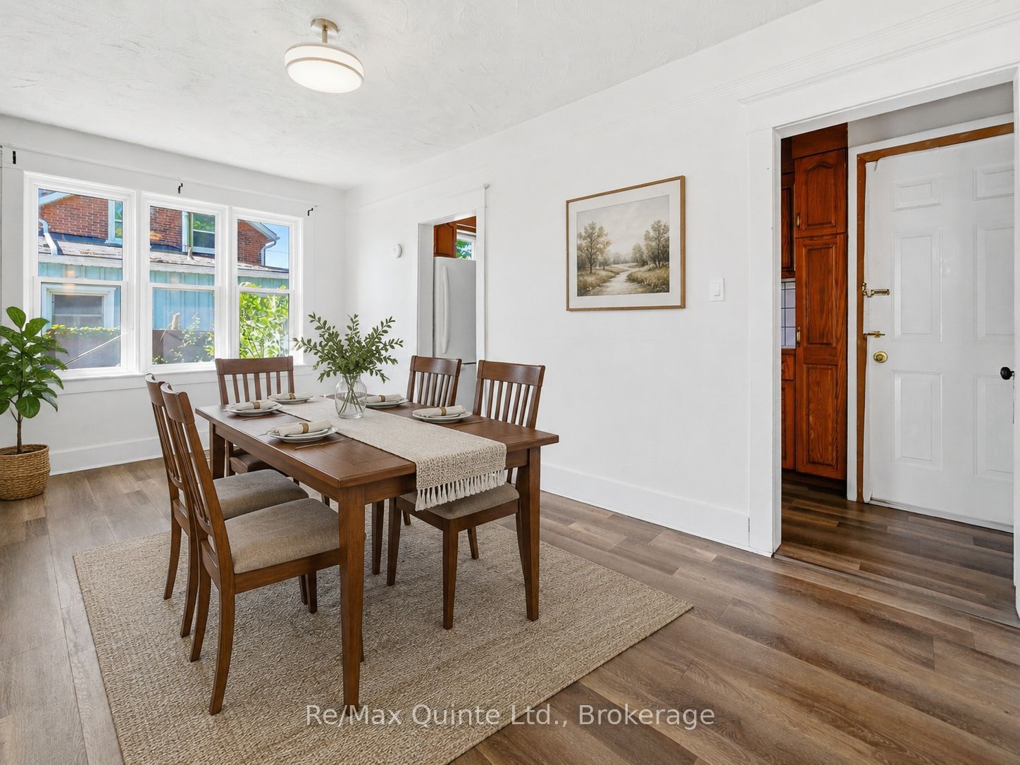 8 Dunbar Street Property Photo 15