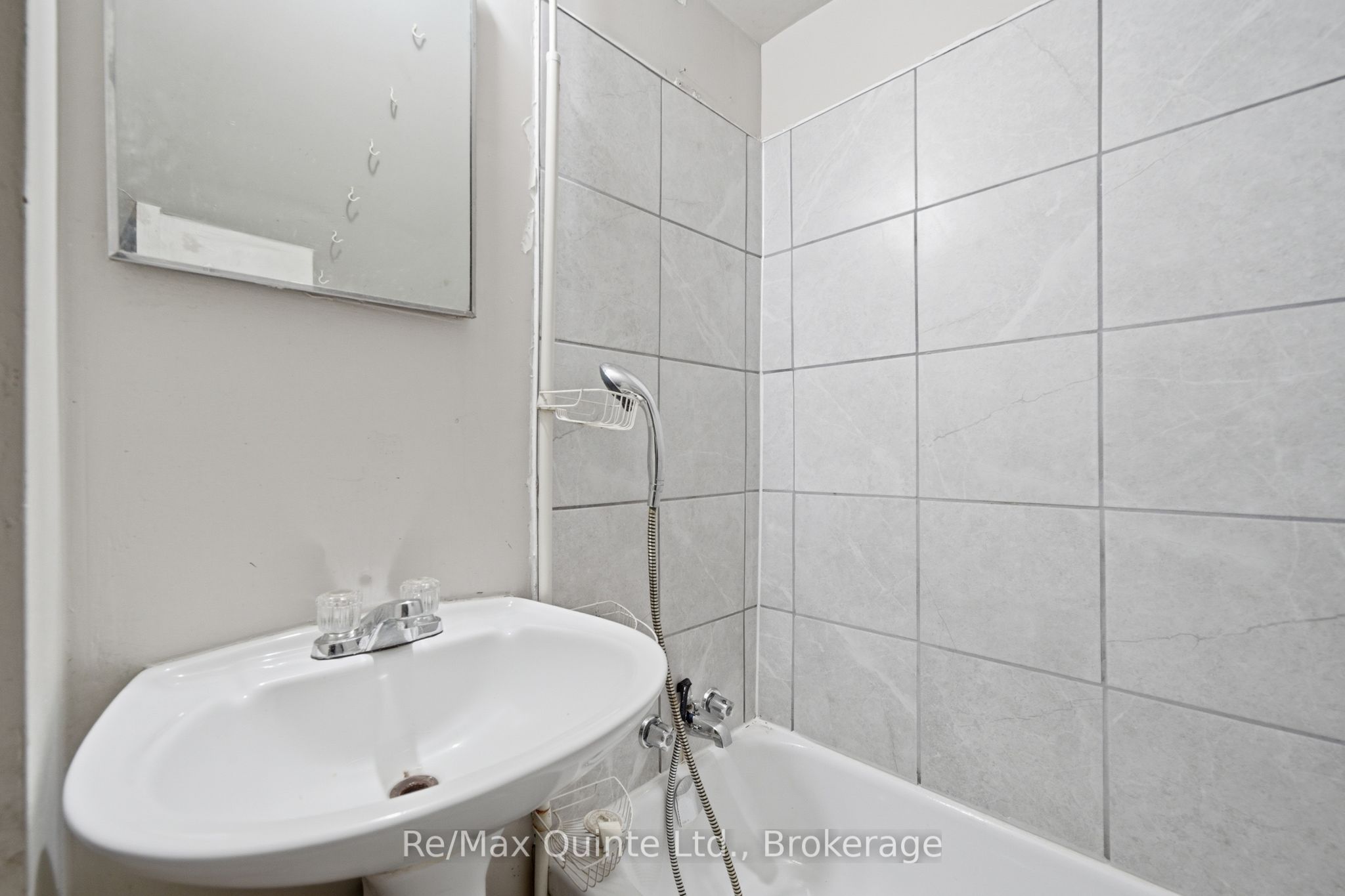 8 Dunbar Street Property Photo 29