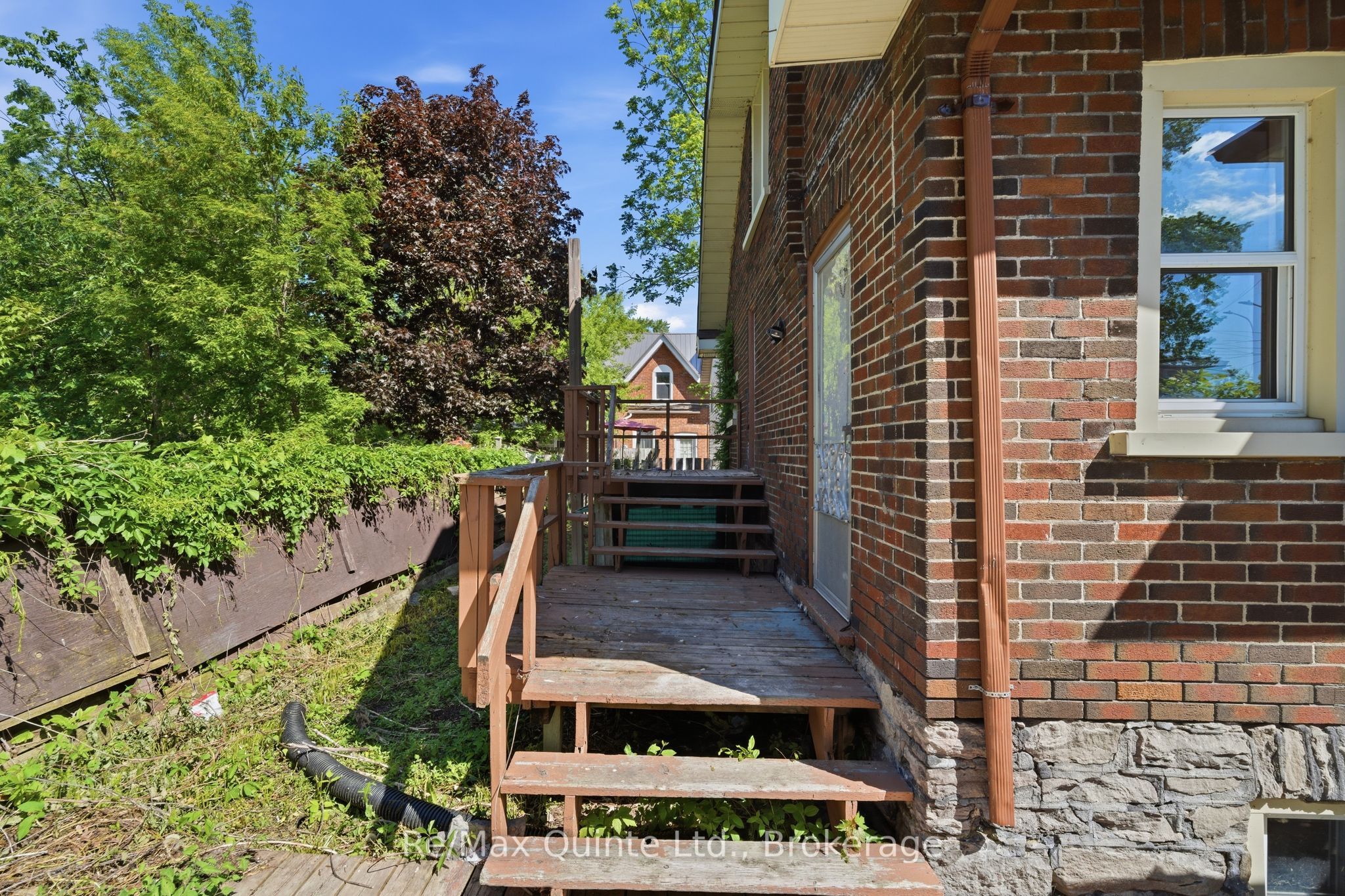 8 Dunbar Street Property Photo 34