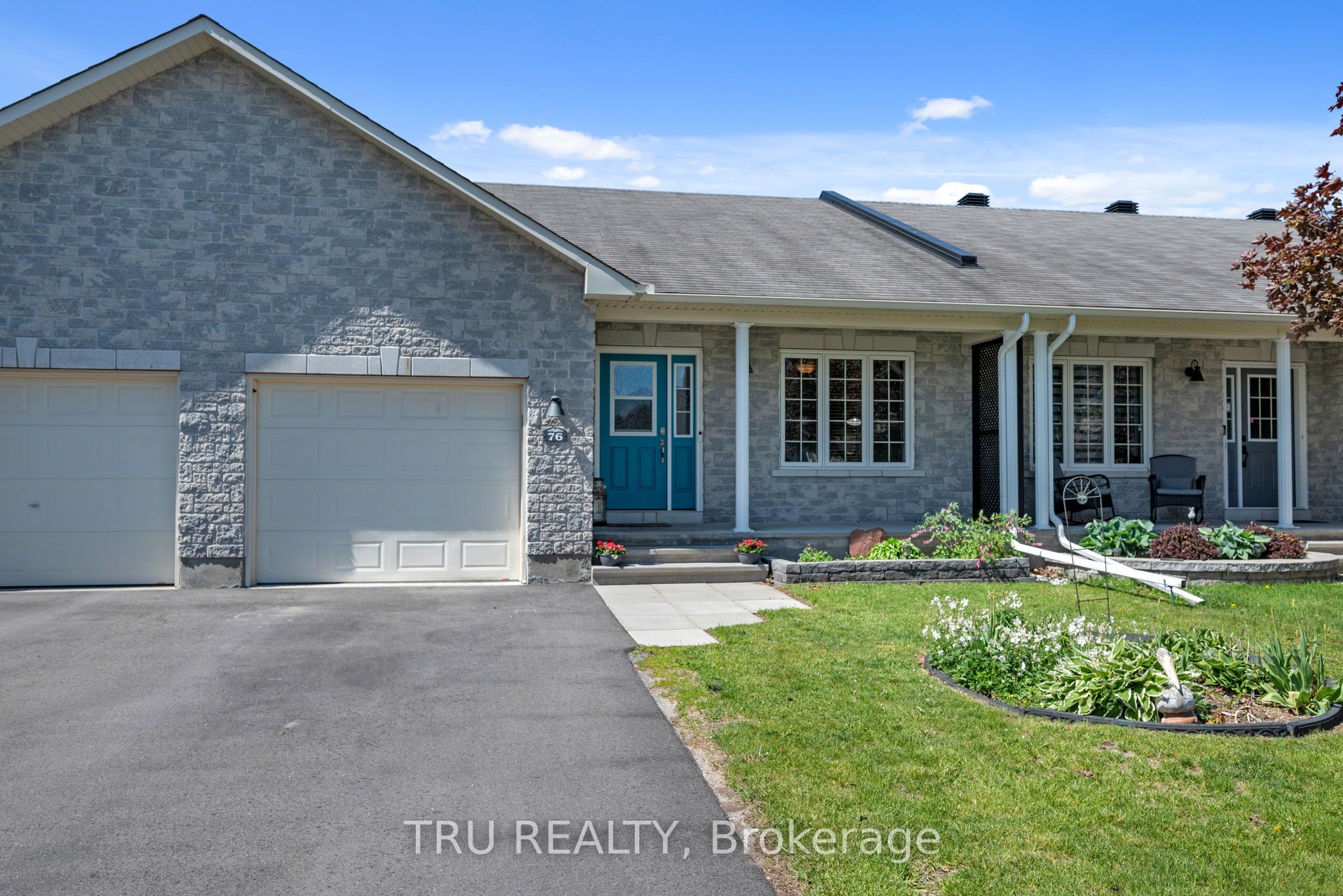 76 Johanna Street Property Photo 1
