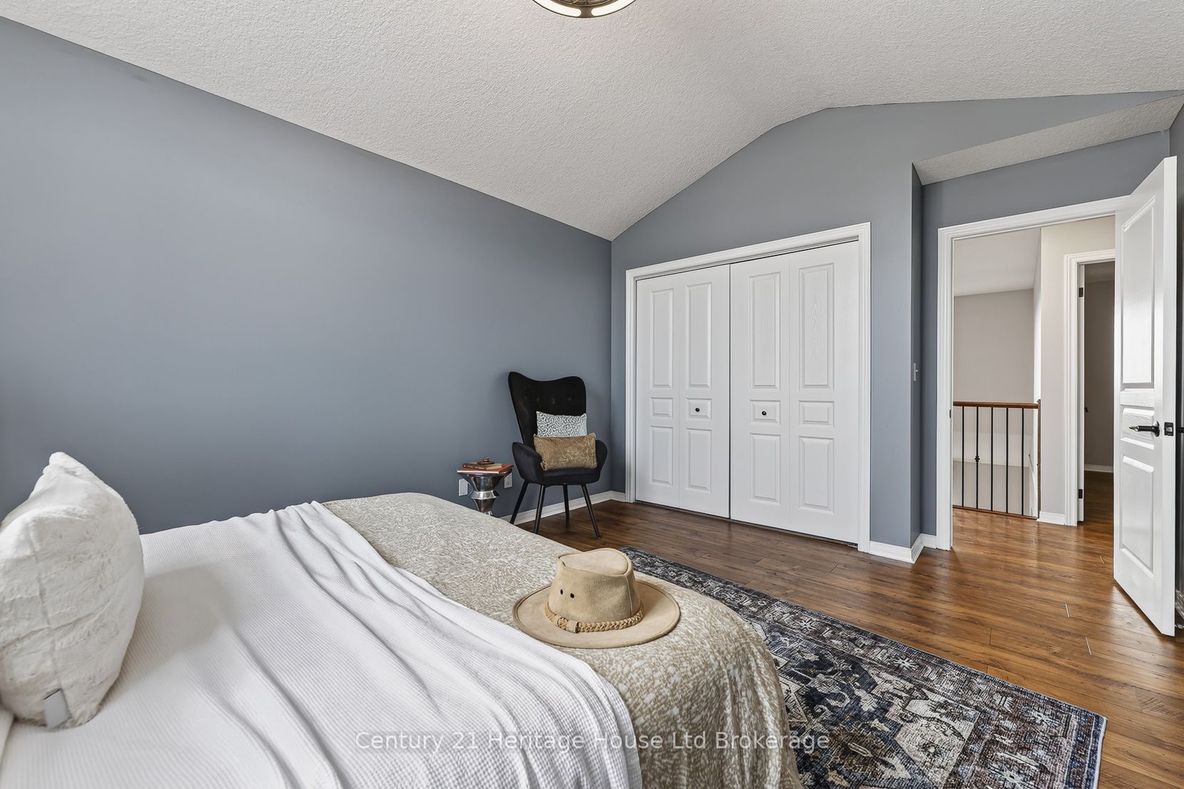 734 Frontenac Crescent Property Photo 24
