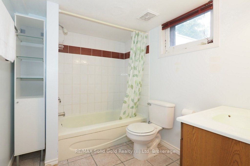 223 Wellington Street N Property Photo 20