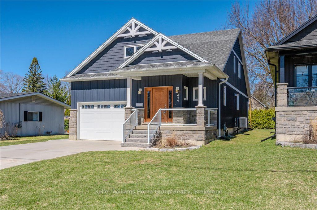 479 St George Street E Property Photo 1