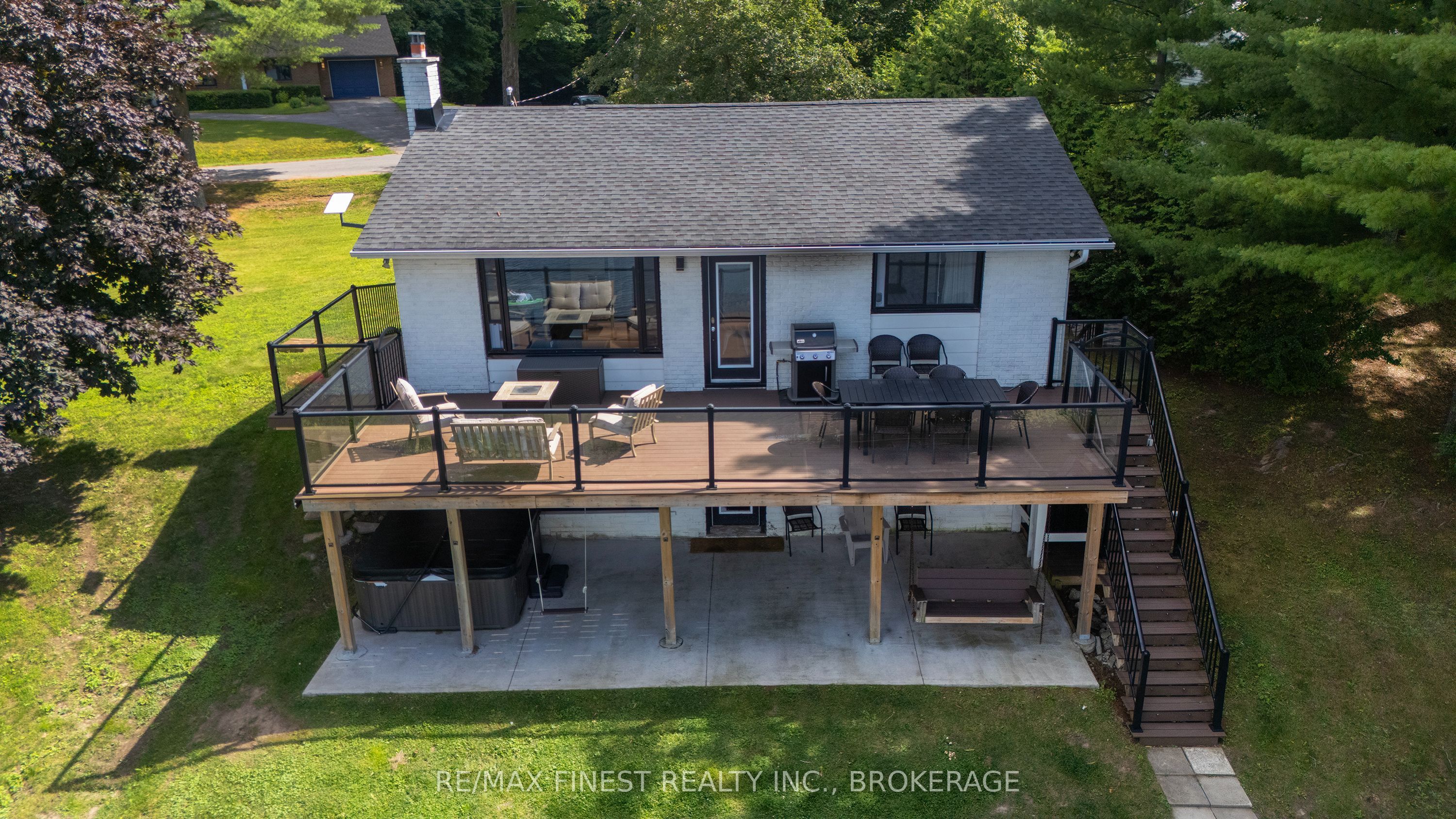 4267 Maple Drive Property Photo 1