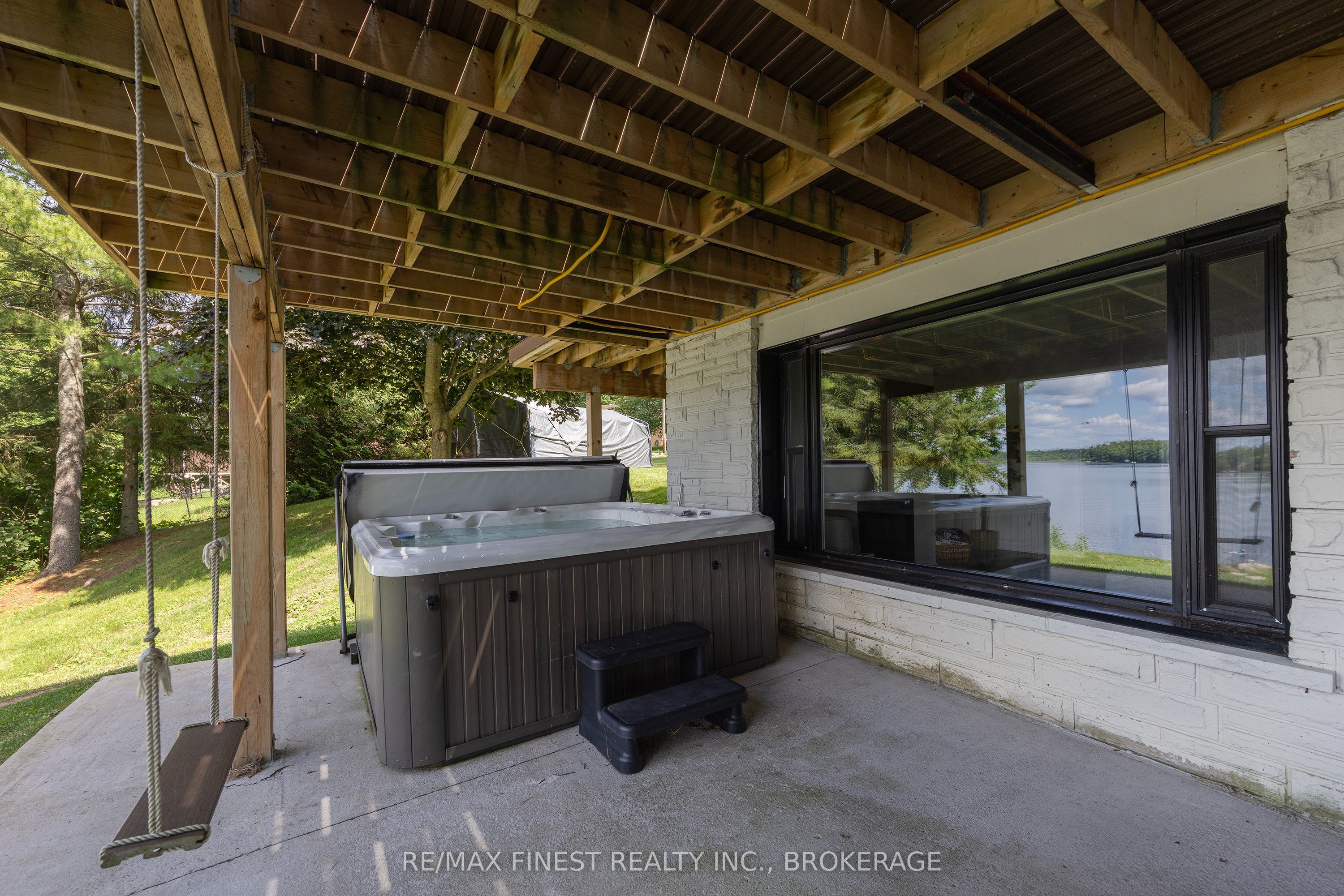4267 Maple Drive Property Photo 11