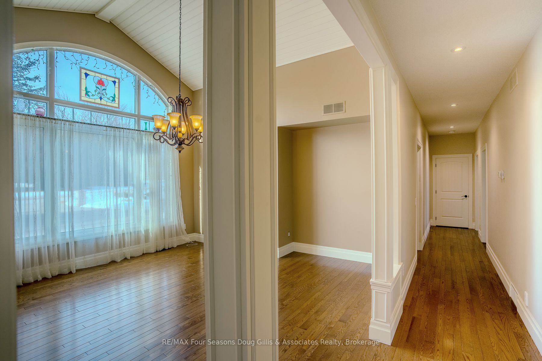 135 Algonquin Drive Property Photo 8