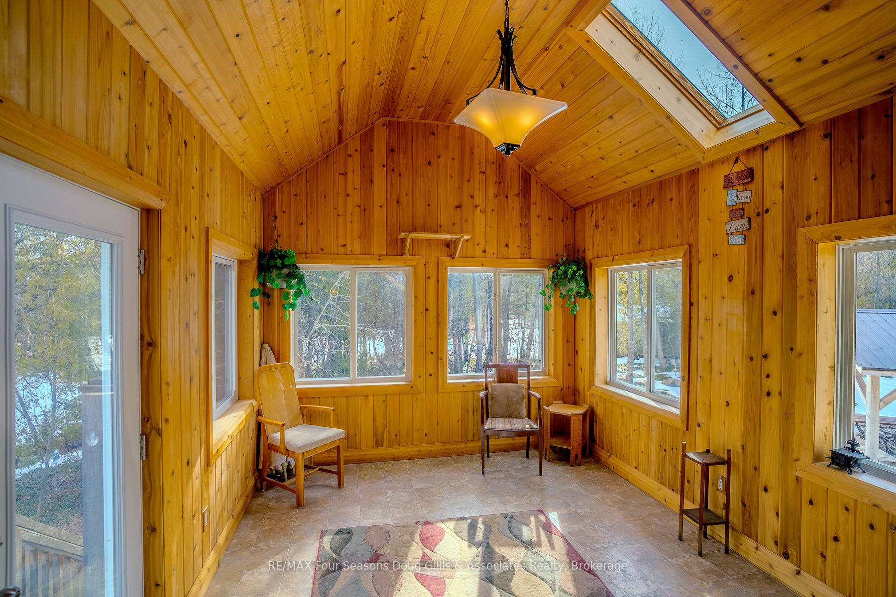 135 Algonquin Drive Property Photo 33