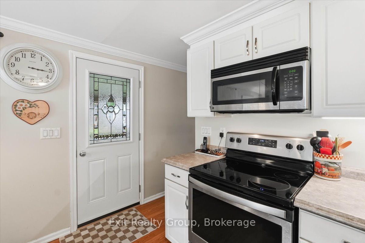12 Park Lane Property Photo 4