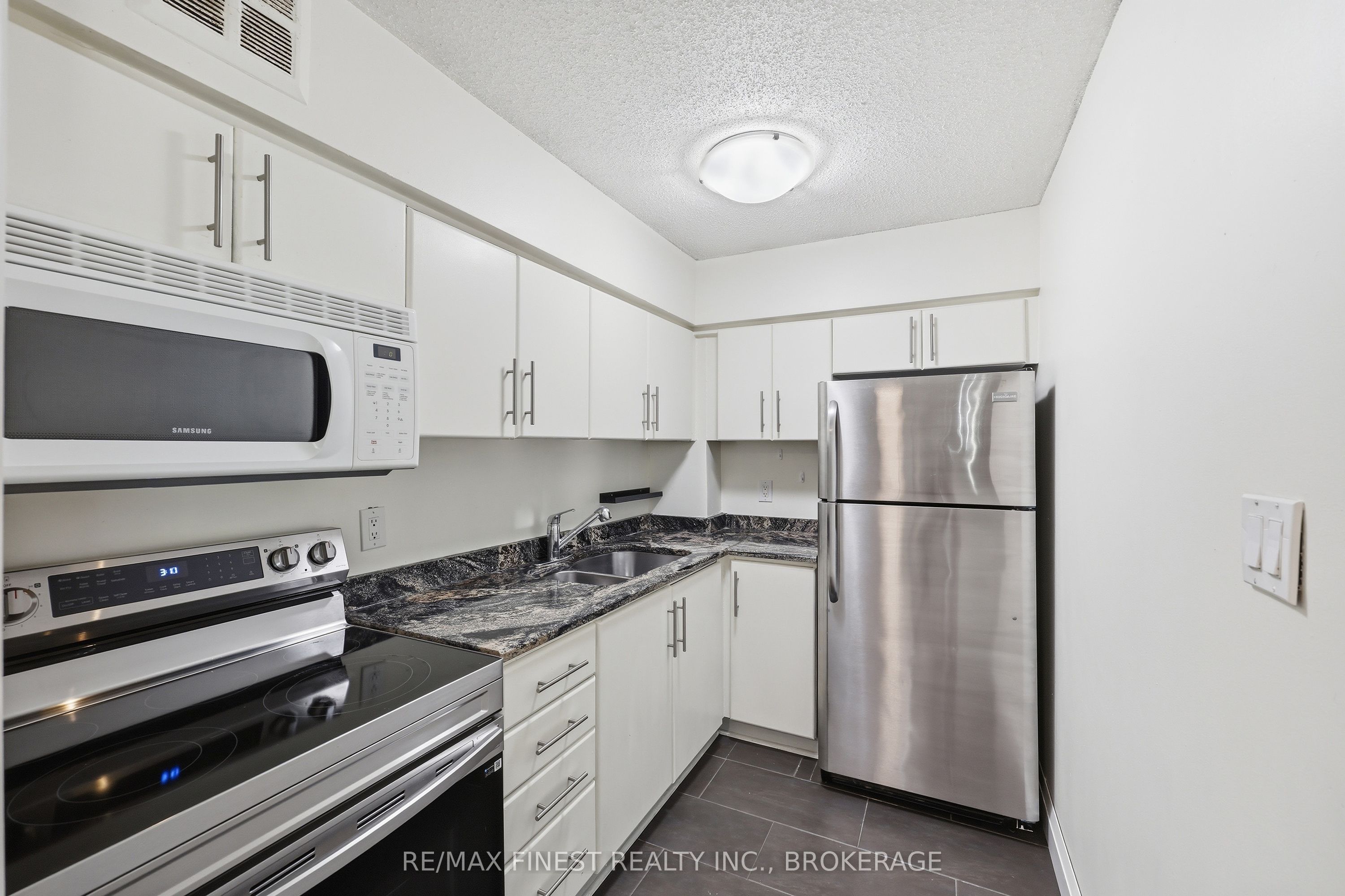 745 Davis Drive 101 Property Photo 22