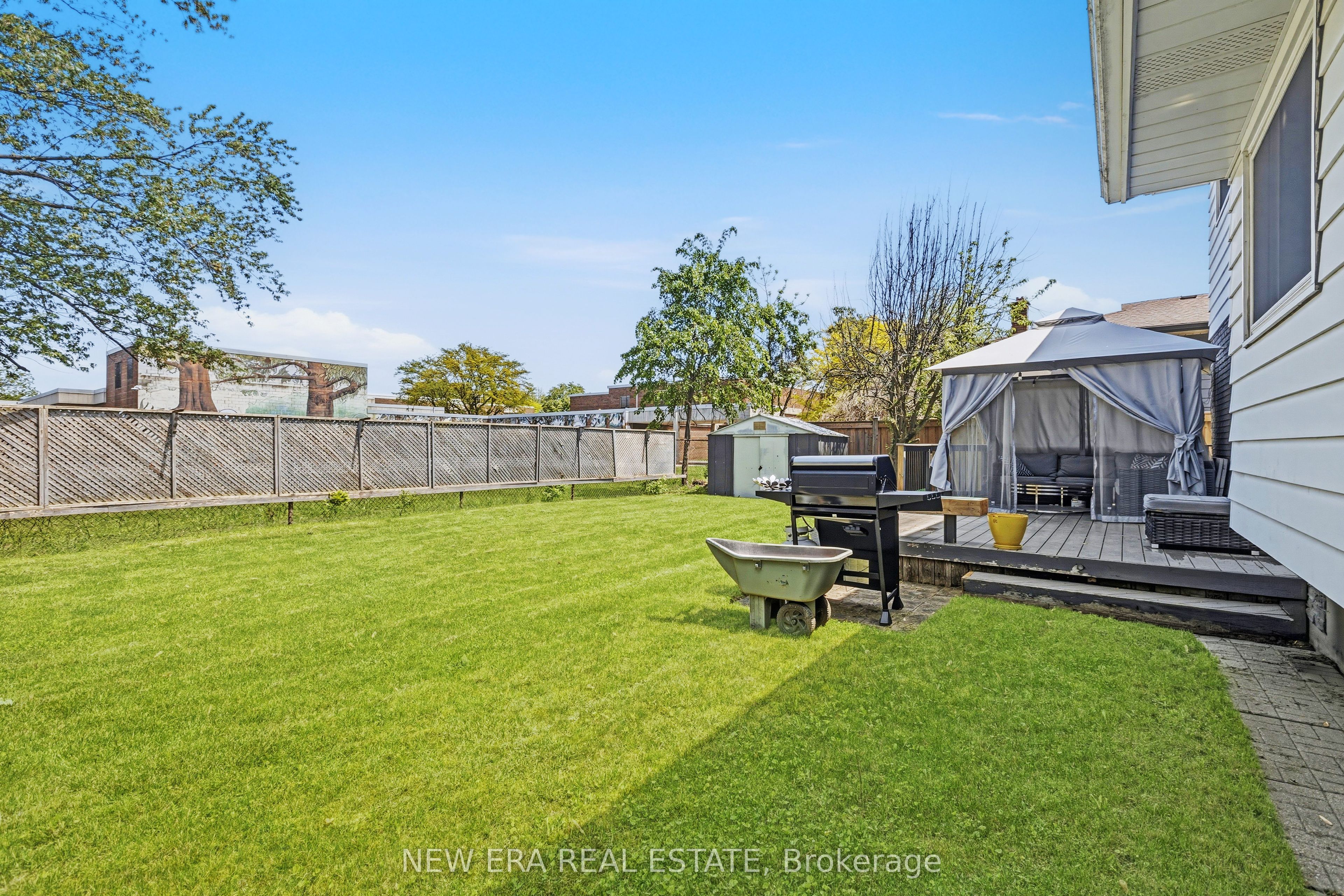 5 Shetland Crescent Property Photo 14