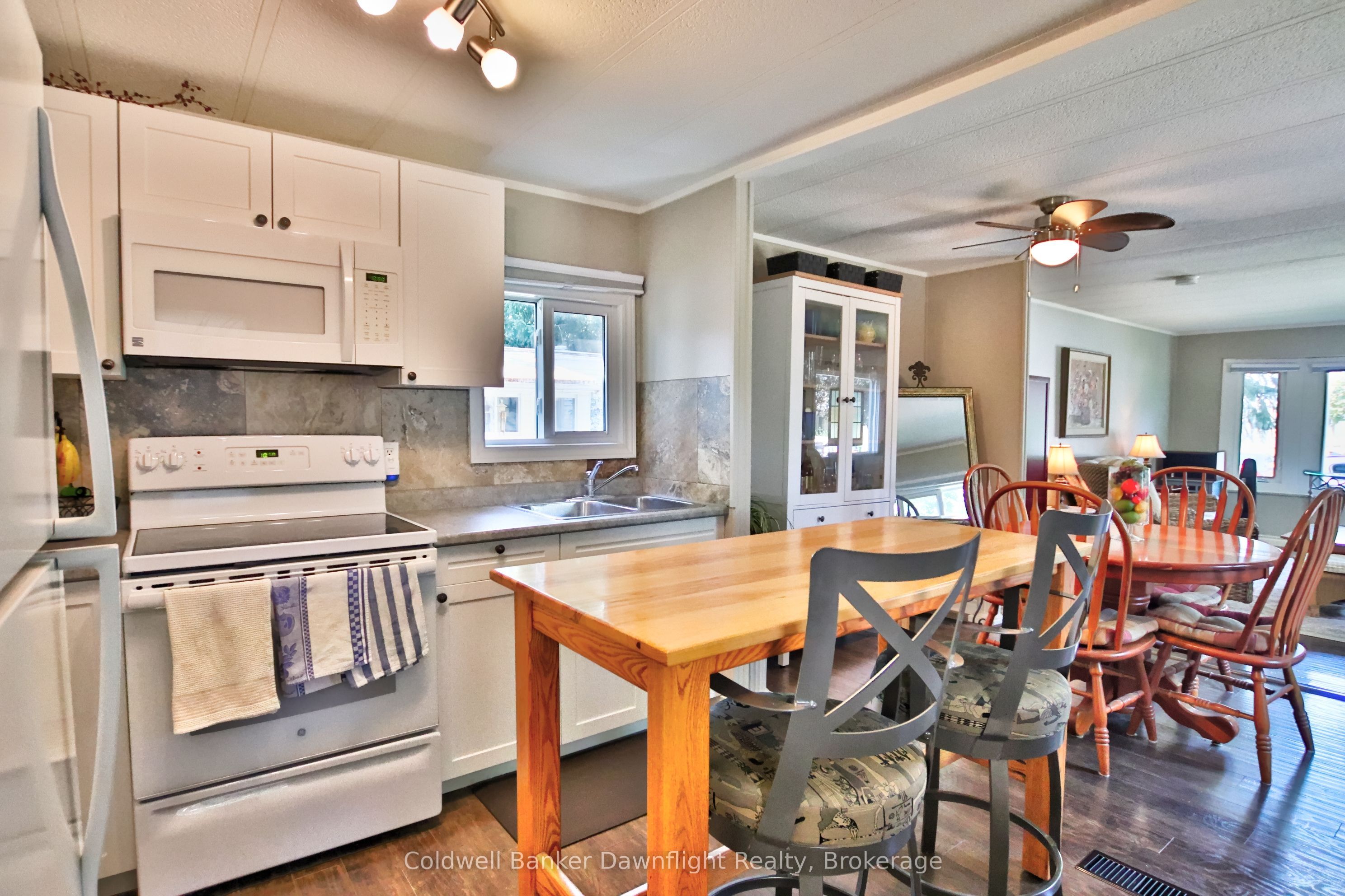 42 Cranberry Drive Property Photo 11
