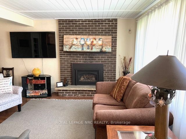 5681 Morse Avenue Property Photo 4