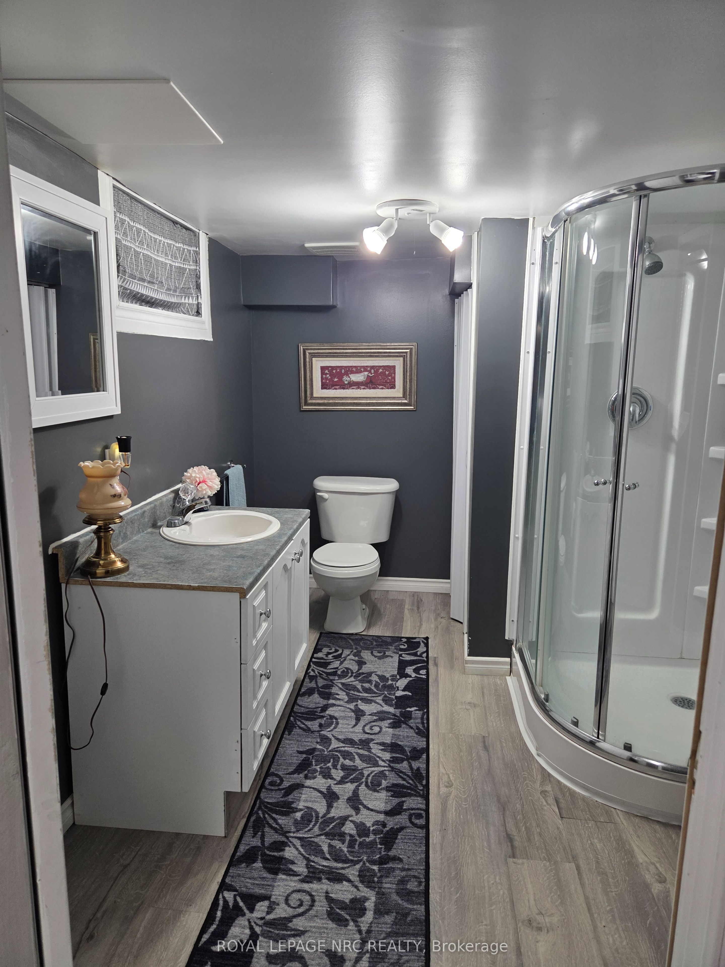 5681 Morse Avenue Property Photo 10