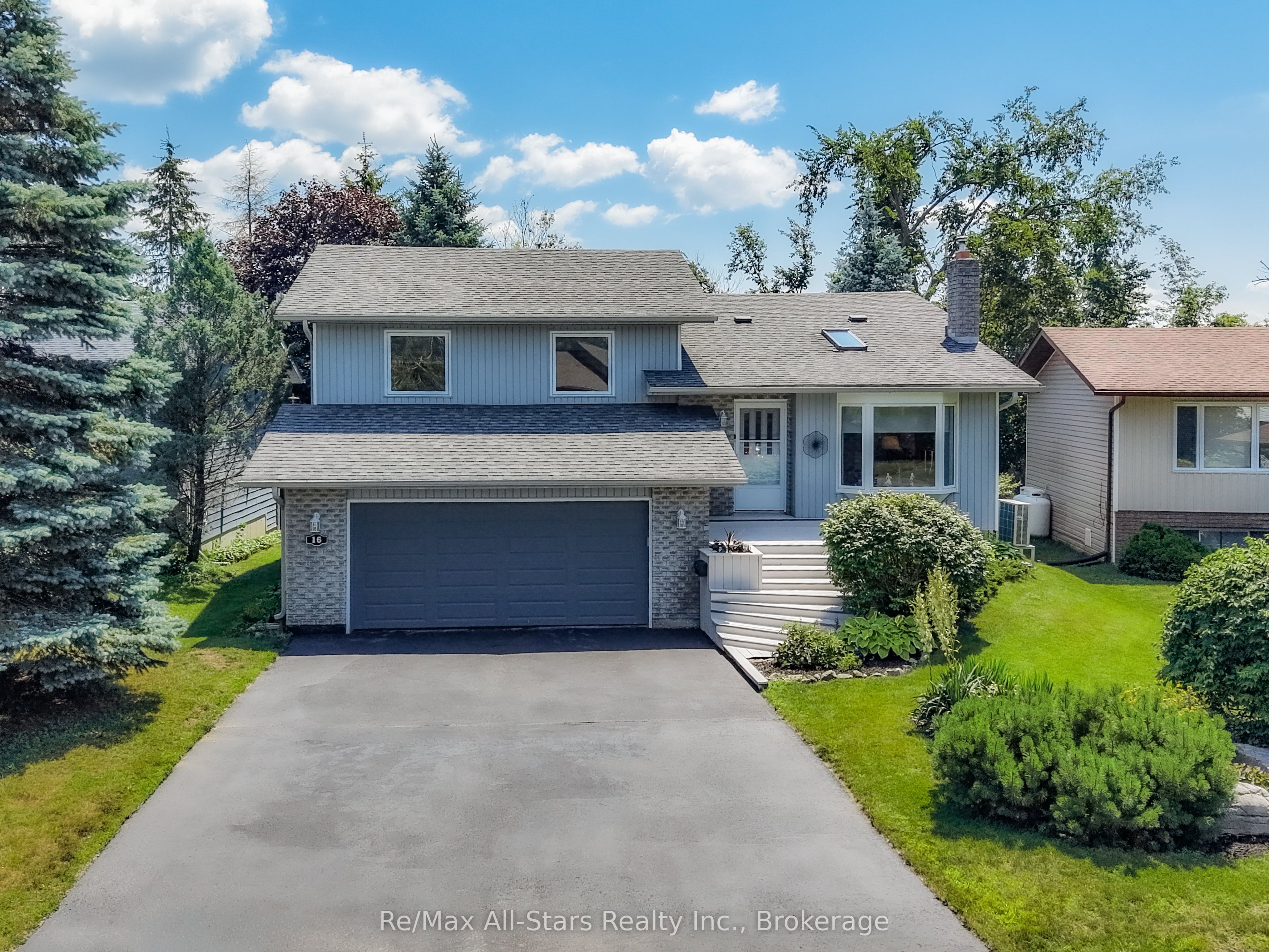 16 Cedartree Lane Property Photo 1