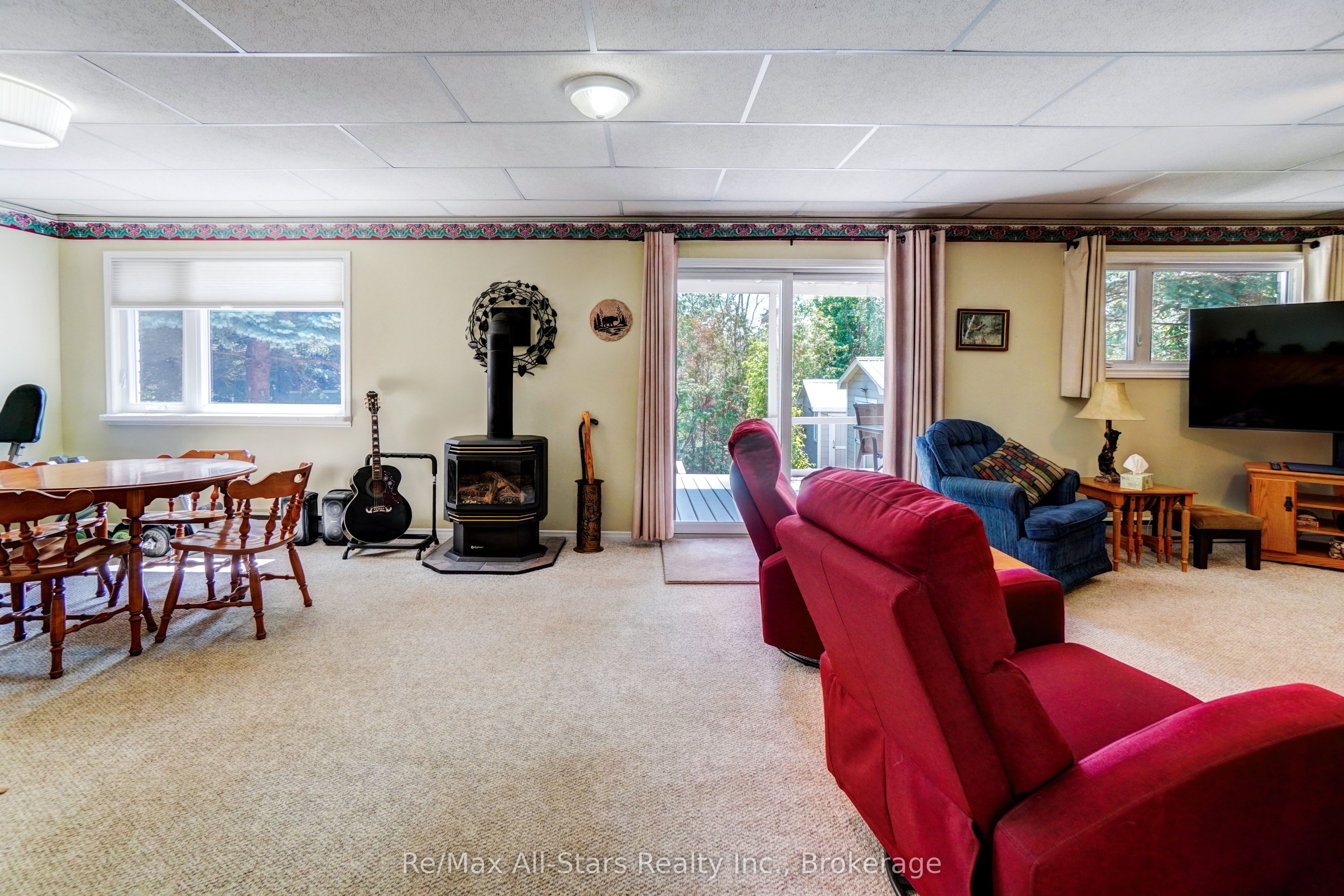 16 Cedartree Lane Property Photo 28