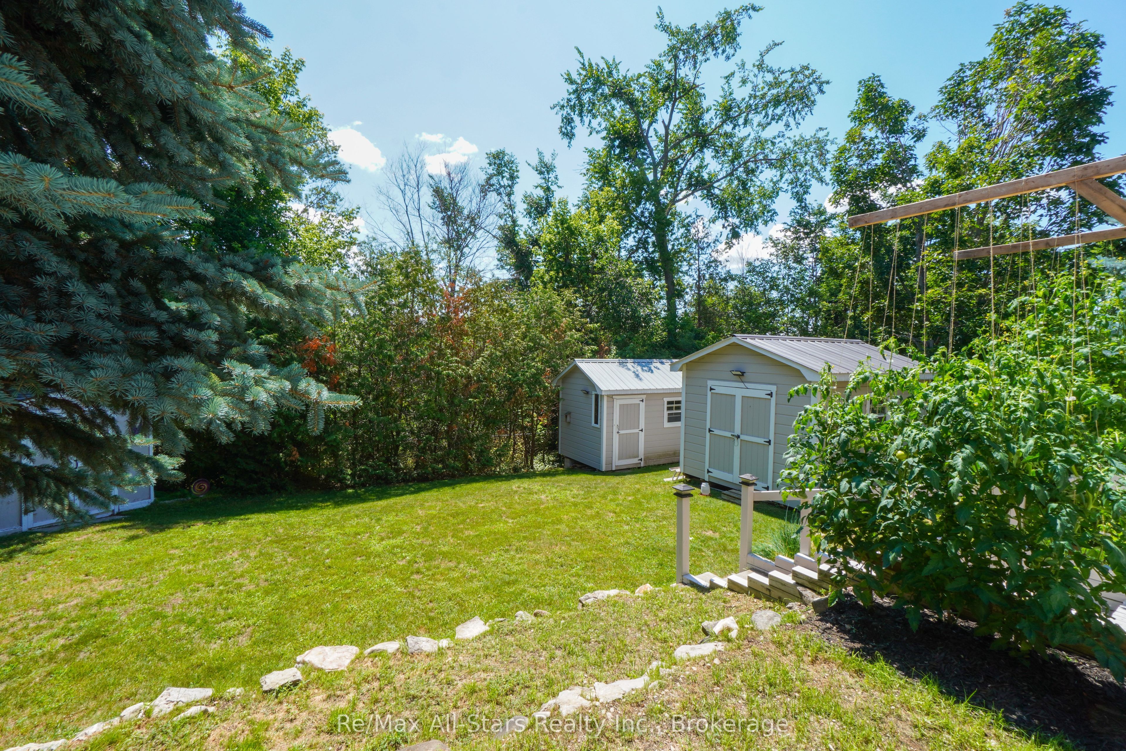 16 Cedartree Lane Property Photo 40