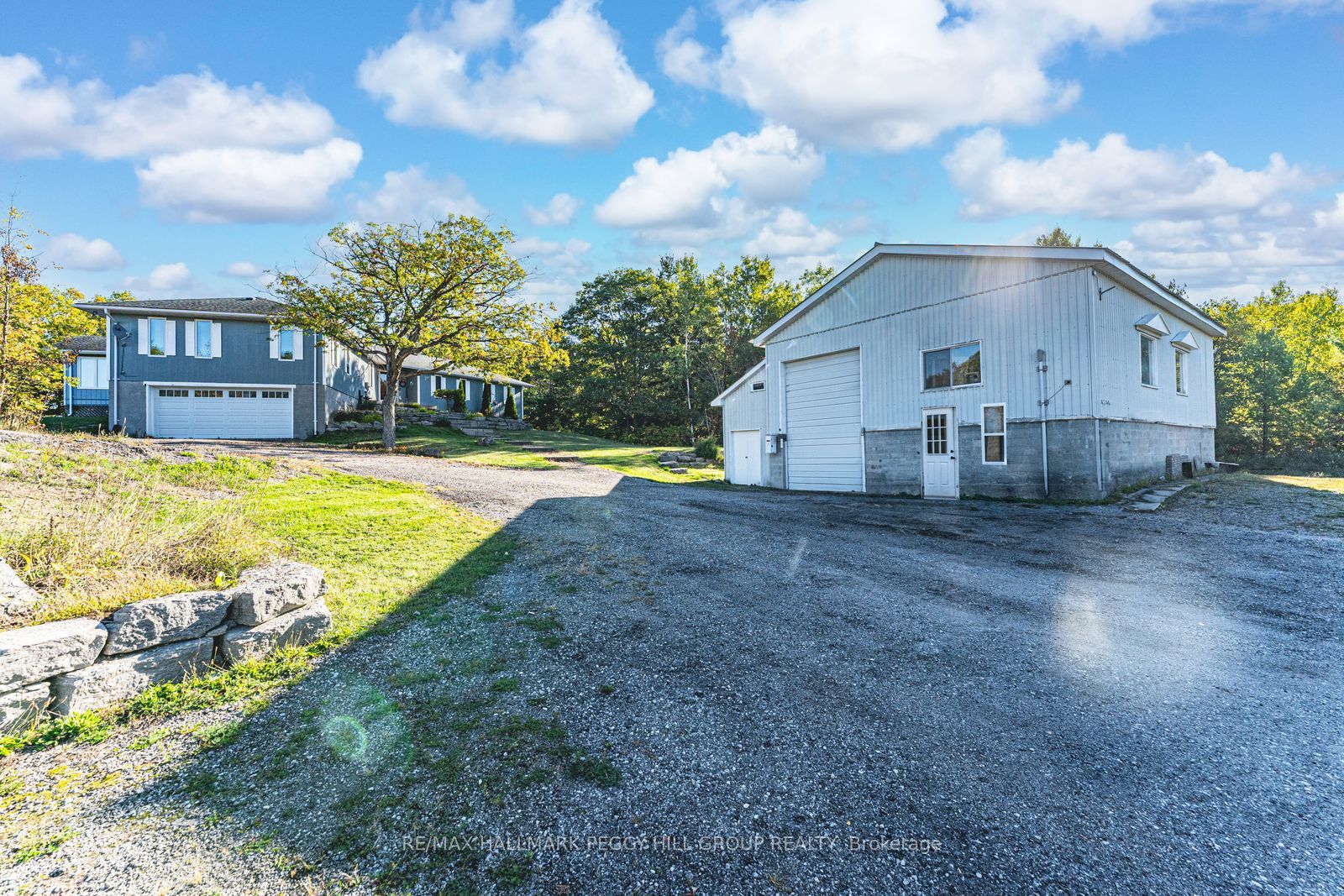 1564 Honey Harbour Road Property Photo 25