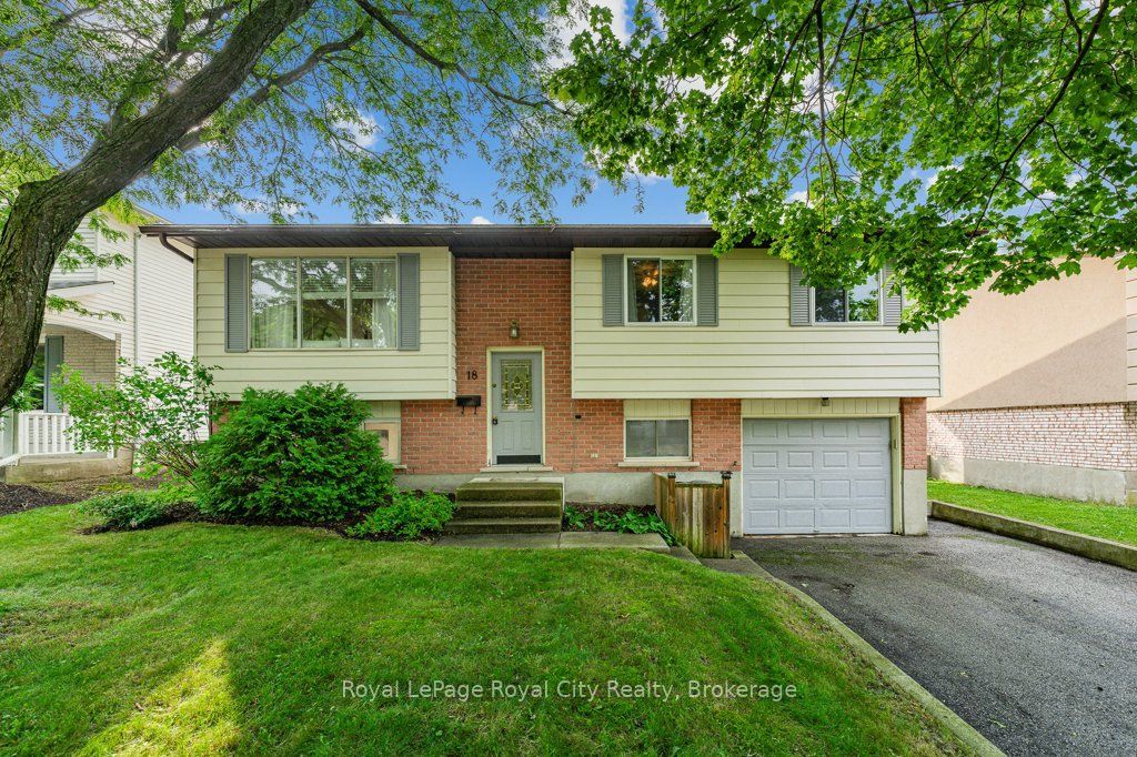 18 Springdale Boulevard Property Photo 1