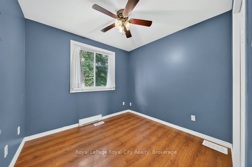 18 Springdale Boulevard Property Photo 24