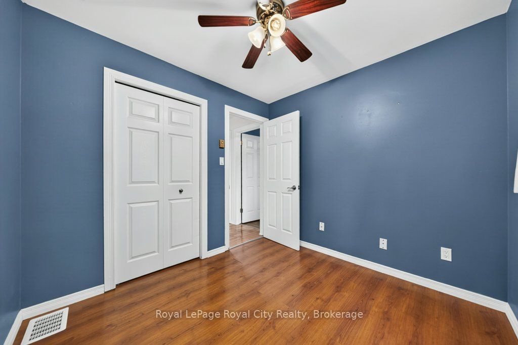 18 Springdale Boulevard Property Photo 25