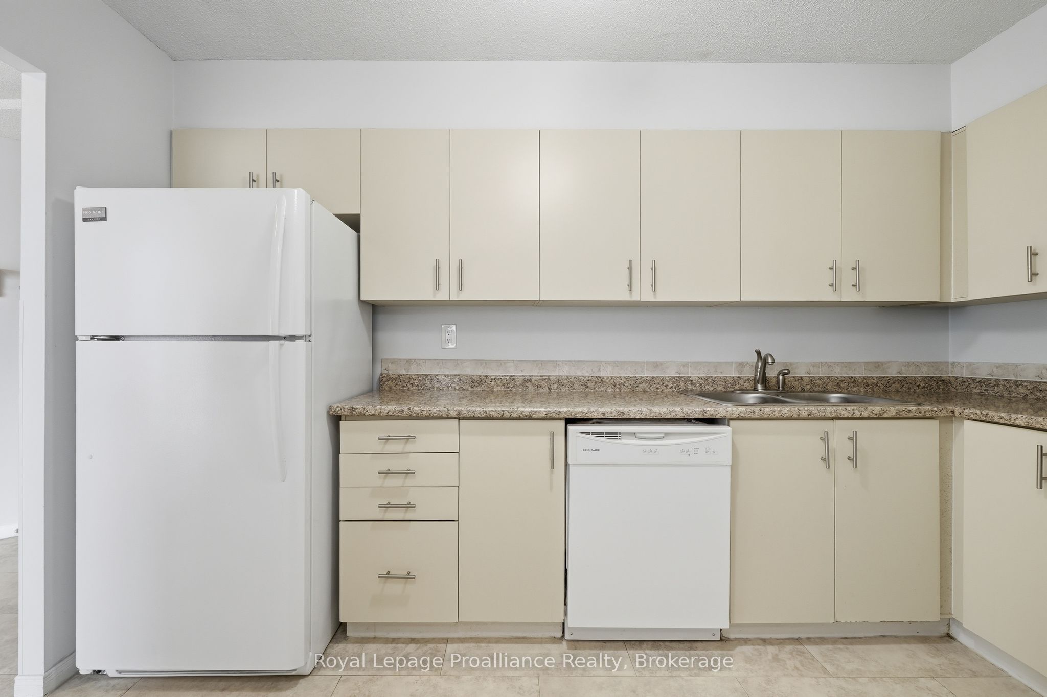 344 Front Street 302 Property Photo 11