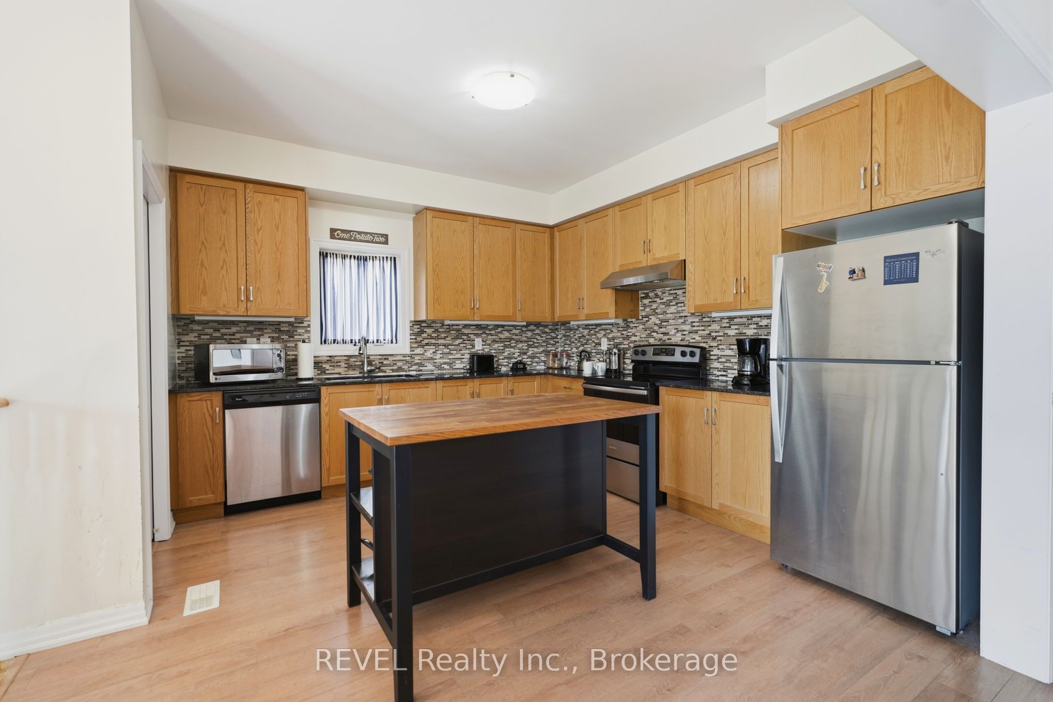 48 Cannery Drive Property Photo 7
