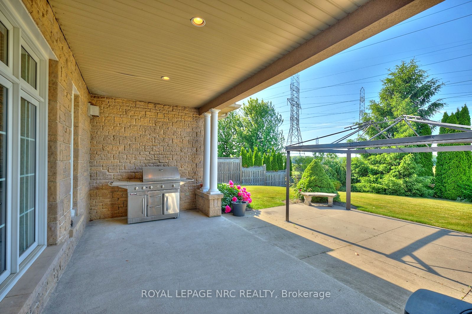 7995 Cathedral Drive Property Photo 24