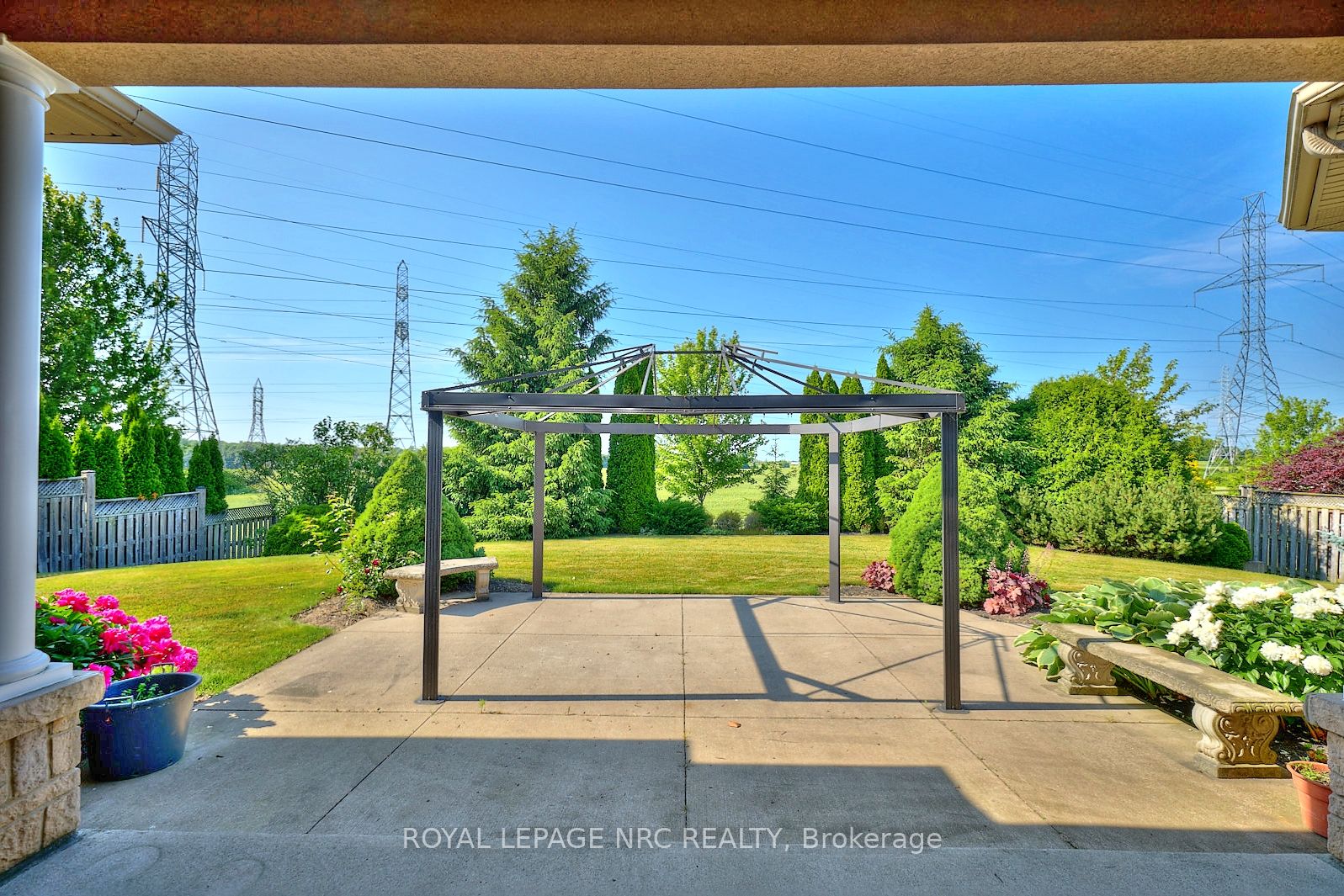 7995 Cathedral Drive Property Photo 25