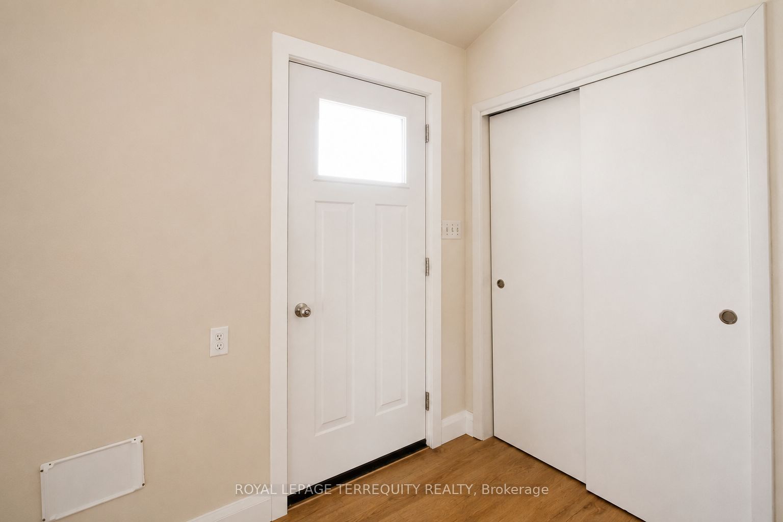 71251 Bluewater Highway Property Photo 4