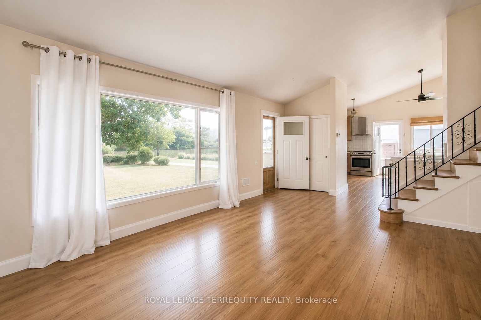71251 Bluewater Highway Property Photo 7