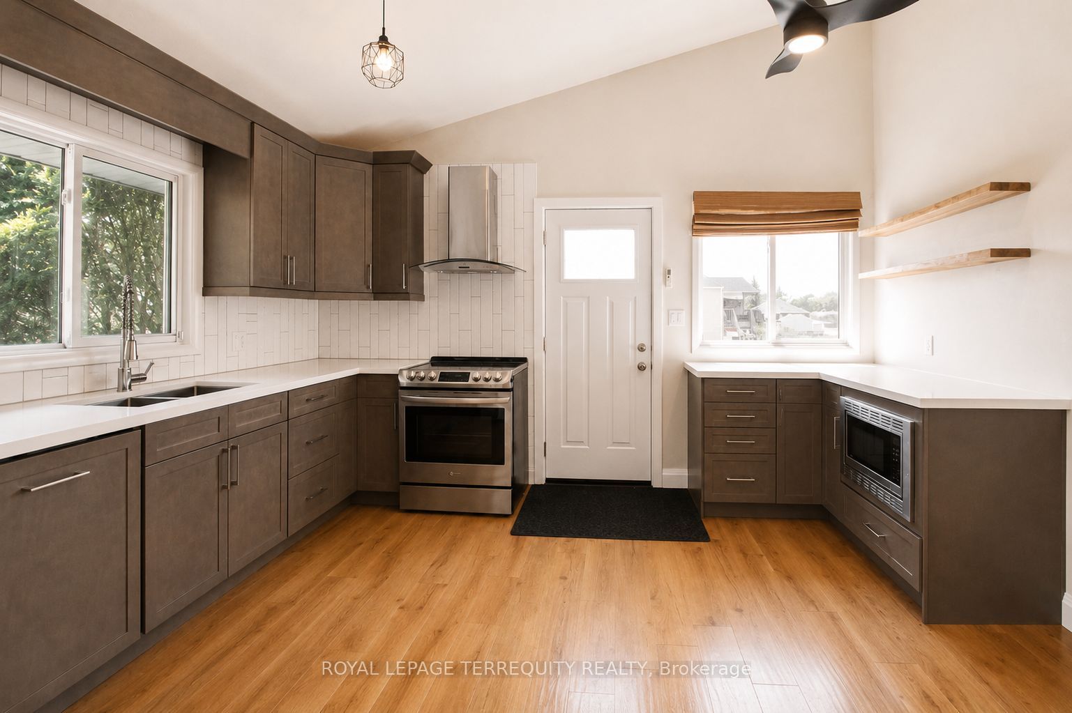 71251 Bluewater Highway Property Photo 10