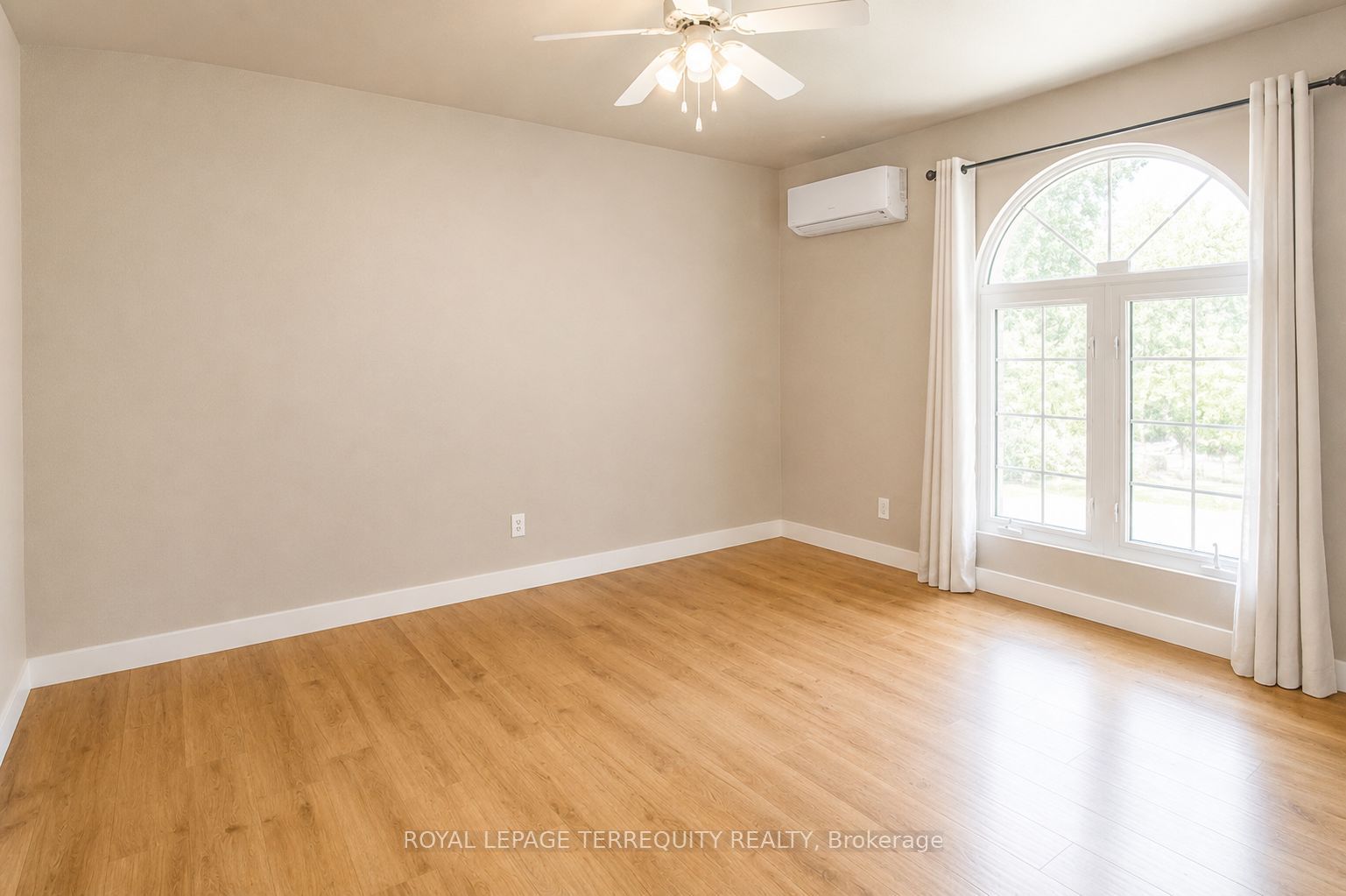 71251 Bluewater Highway Property Photo 16