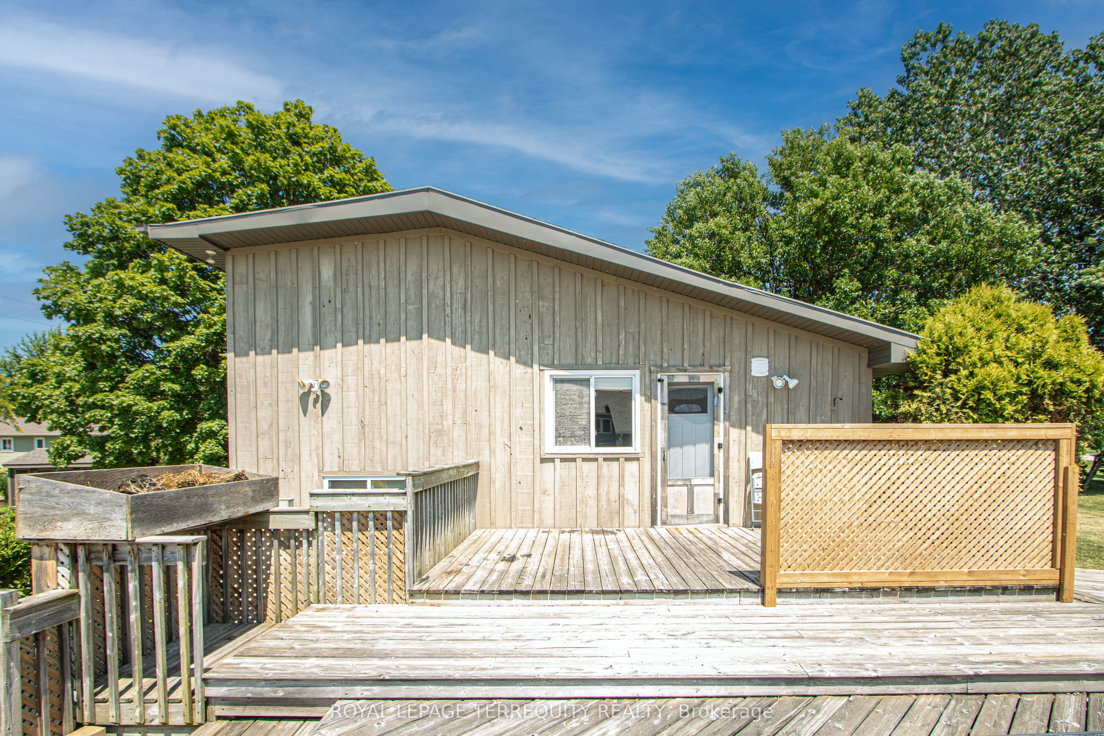 71251 Bluewater Highway Property Photo 32